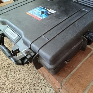 Pelican Watertight Protector Case 1495